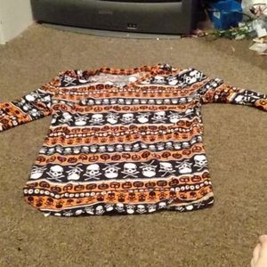 Long sleeve skull and pumpkin shirt